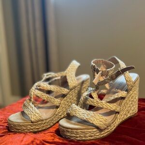 Boohoo Braided Wedge Sandals - Beige